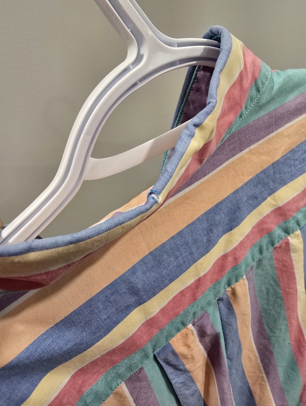 Brooks Brothers Top Vintage Retro Rainbow Pride Kawaii Button Up Stripe Medium - Picture 6 of 6